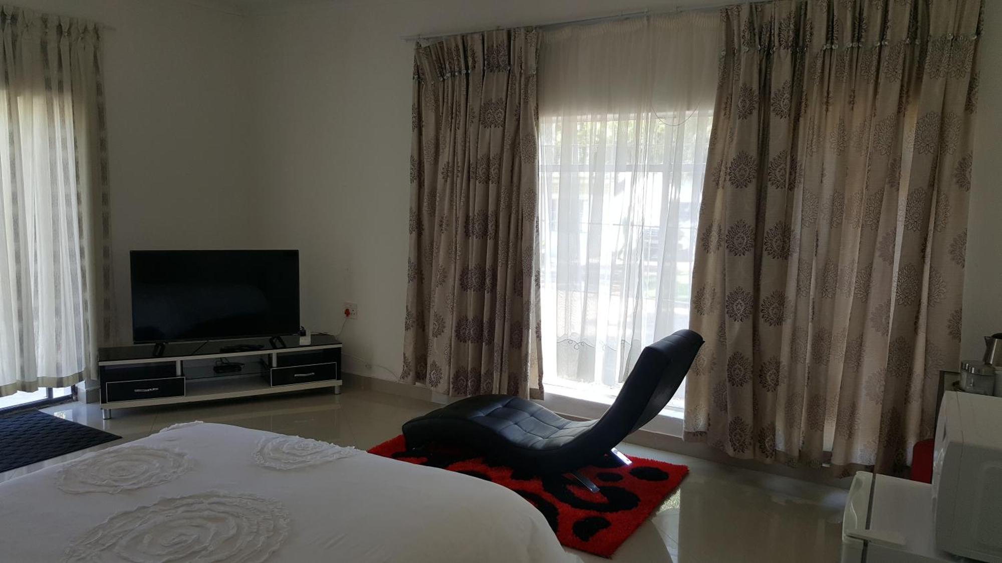 Simbasun Cottages Midrand Exterior foto